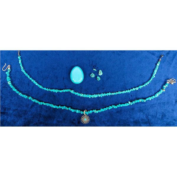 Turquoise Necklaces and Beads [199351]