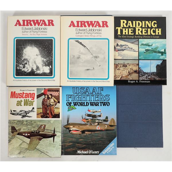 W W II Aviation Books  (6) [183866]