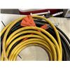Image 3 : EXTENTION CORD, RV ADAPTER AND HYDRAULIC LINE