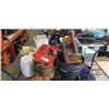 Image 1 : LOT OF PLANTER POTS, RAILING BASKETS, GARDEN TOOL ETC