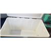 Image 3 : METAL COLEMAN COOLER AND HAMILTON BEACH 18QT ROASTER
