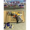 Image 2 : 3 NEW 16PC BEACH TOY SETS AND 4 NEW GEL BLASTERS