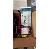 Image 3 : 2 BOXES OF VARIOUS ELECTRONICS AND MORE
