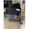 Image 1 : LOT OF WIRE SHELVING
