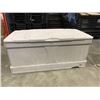 Image 1 : SUN CAST PLASTIC STORAGE