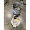 Image 2 : 2 FORKLIFT PROPANE TANKS