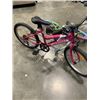 Image 2 : PINK TRIUMPH BIKE AND DISNEY MOANA KIDS BIKE