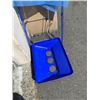 Image 2 : 2 BAG HOLDERS WITH RECYCLING TOP AND BAGS