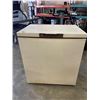 Image 1 : WOODS CHEST FREEZER