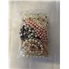 Image 2 : BAG WITH LOTS OF GENUINE PEARL STRANDS AND NECKLACES