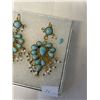 Image 2 : PAIR OF VINTAGE SILVER WITH TURQUOISE AND PEARL EARRINGS