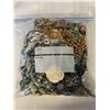 Image 1 : LARGE BAG OF VARIOUS JEWLERY AND PARTS