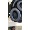 Image 4 : BOSE OVER EAR WIRELESS HEADPHONES IN CASE