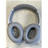 Image 2 : BOSE OVER EAR WIRELESS HEADPHONES
