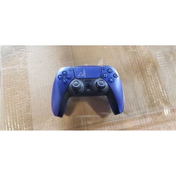 PS5 STARLIGHT BLUE DUALSENSE WIRELESS CONTROLLER - TESTED WORKING, RETAIL $94