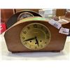 Image 2 : 4 MANTLE CLOCKS ALL NEED DIFFERENT PARTS
