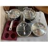 Image 2 : BOX OF POTS, PANS AND COOKWARE