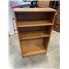 Image 1 : 4FT BOOKSHELF