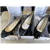 Image 2 : 6 PAIRS OF SIZE 9-11 LADIES SHOES