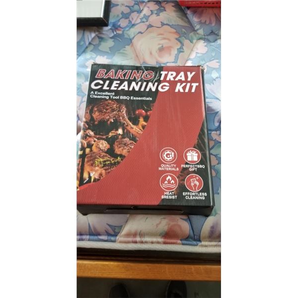 BRAND NEW GRILL CLEANING ACCESSORY KIT