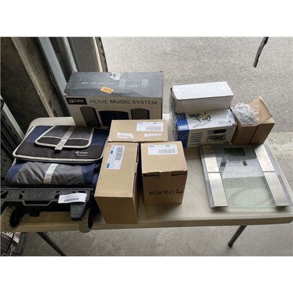 LOT OF VARIOUS HOUSEHOLD ITEMS