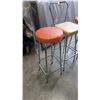 Image 2 : 3 RETRO BARSTOOLS