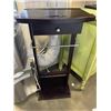 Image 2 : VALET STAND