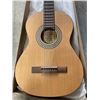 Image 2 : ORTEGA NYLON STRING GUITAR