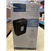 Image 2 : INSIGNIA SIX SHEET PAPER SHREDDER TESTED AND WORKING