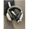 Image 2 : RAZER BLACKSHARK V2 HYPERSPEED GAMING HEADSET WITH MICROPHONE- TESTED WORKING, RETAIL $149