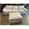 Image 1 : SILK AND SNOW MODULAR UPHOLSTERED SECTIONAL