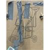 Image 2 : VIVO BLUE FOUR WHEEL PET STROLLER
