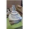 Image 3 : LARGE LOT OF WHITE DISHWARE