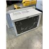Image 2 : ARCTIC KING 8,000 BTU WINDOW MOUNT AIR CONDITIONER