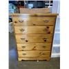 Image 1 : 5 DRAWER PINE DRESSER