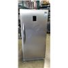 Image 1 : FRIGIDAIRE GALLERY FRIDGE WITH STAINLESS STEEL FINISH, GOOD WORKING CONDITION