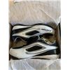 Image 2 : 4 PAIRS OF NEW SPORTS CLEATS SIZE 7 WOMENS