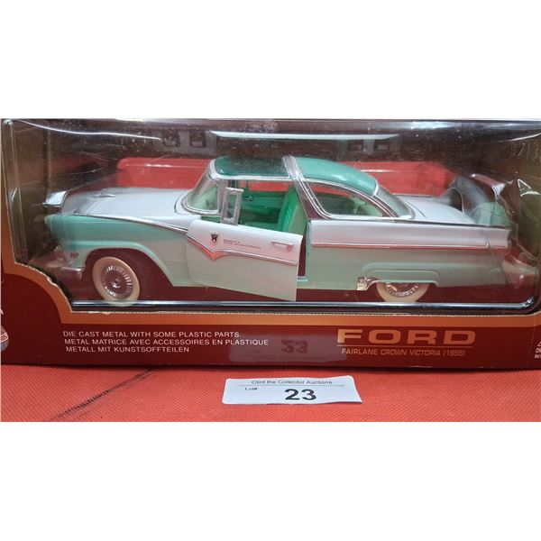 NIB 1:18 scale die cast Ford Fairlane Crown Victoria 1955