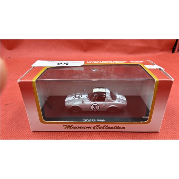 NIB 1:43 scale Kyosho Originals die cast Toyota S800