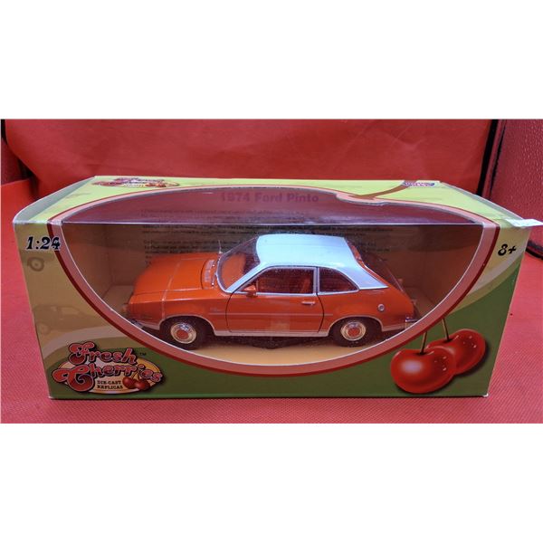 NIB 1:24 scale 1974 Ford Pinto die cast