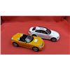 Image 1 : 2 die cast cars 1:24 scale