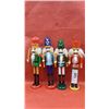 Image 1 : 4 collectable nutcrackers 8" each