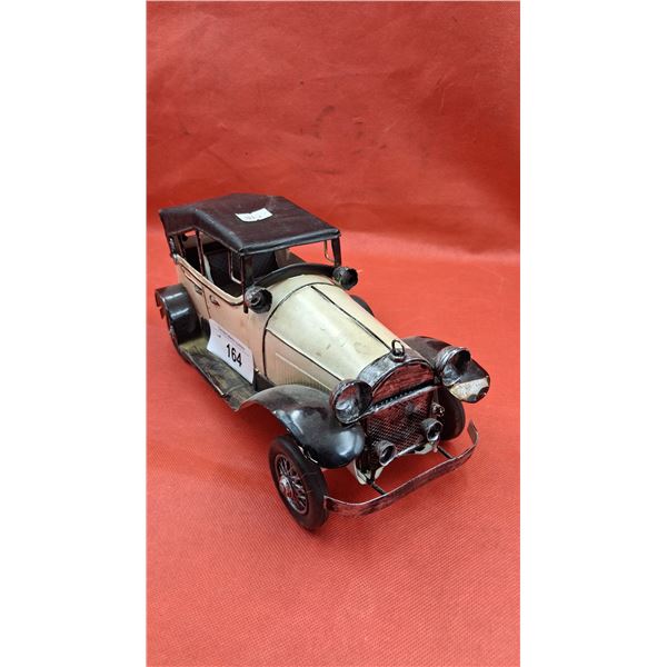 Tin model car, 11"