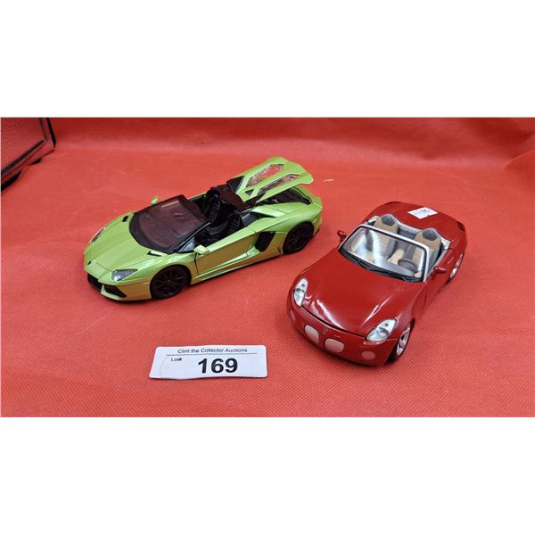 2 die cast cars 1:24 scale