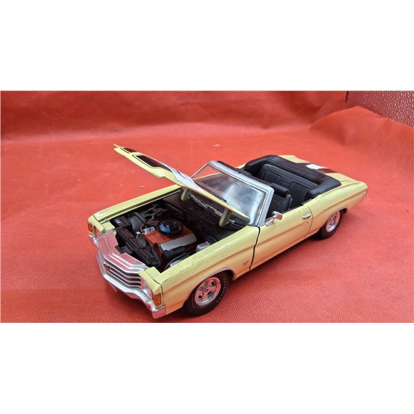 Vintage 1972 Chevorlet Chevelle 1:18 scale die cast car