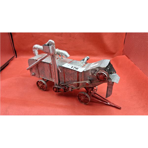 Vintage metal threshing machine model 14"