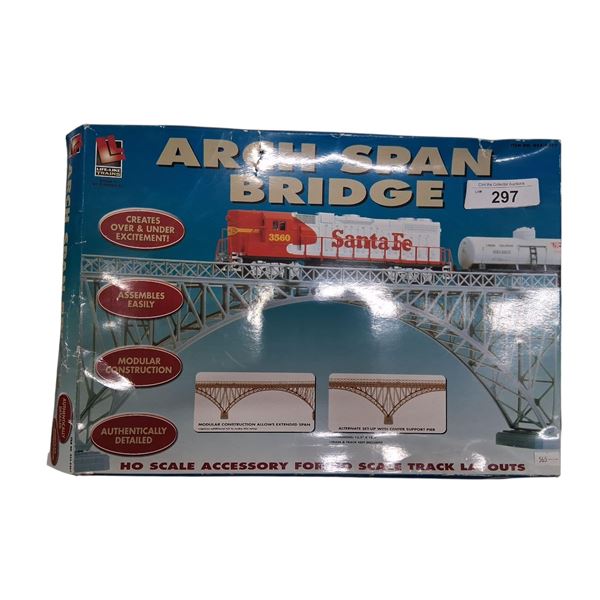 NIB Arch span bridge HO scale, box is 17" long