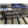 Image 1 : 2 tonn hydraulic engine crane