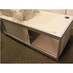 Tab 6'  2 Door Machine Stand