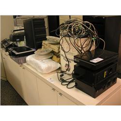 Large Lot Of Electronics